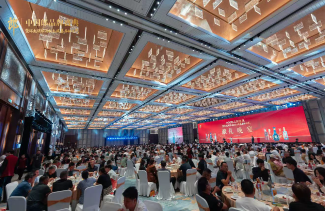 百辆汽车掀起“环太湖风暴”：郎酒以超级事件引爆江苏市场！