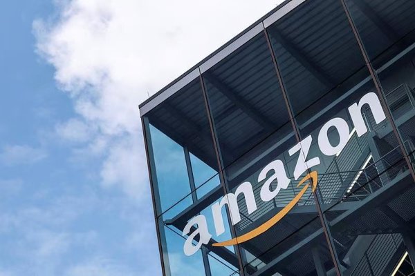 加配网 亚马逊将裁员3万人